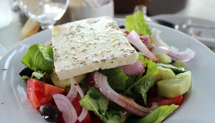 greek salad with feta cheese