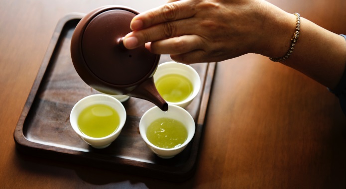 cups of green tea