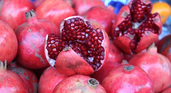 pomegranates-min