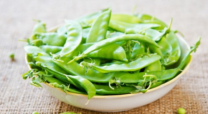 snow peas-min